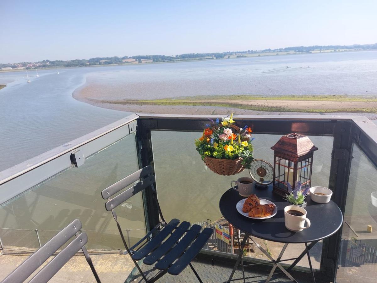 Let * Mistley