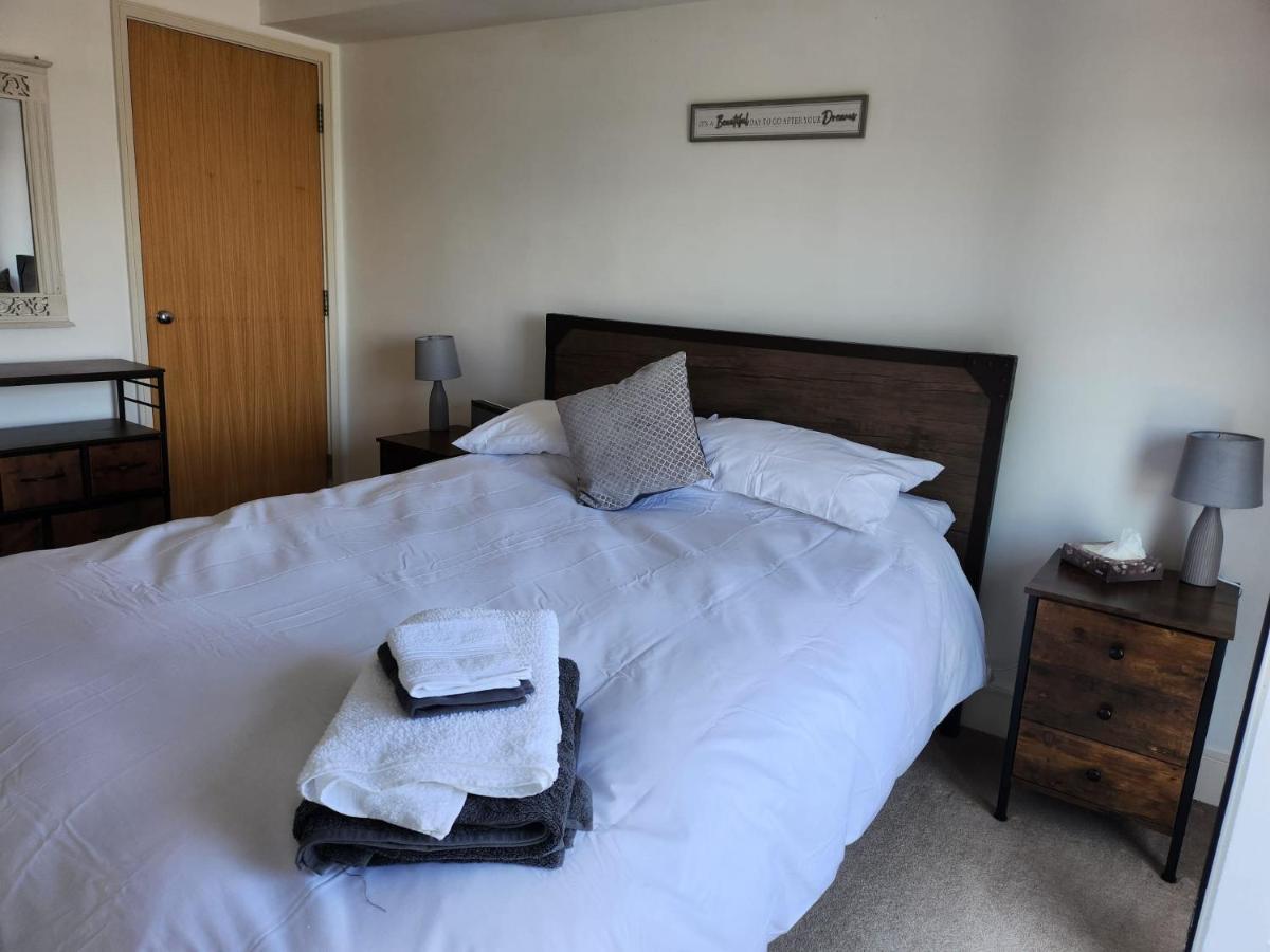 Apartment Let *